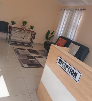 Francistown Cama Y Desayuno | Classique B&B Francistown