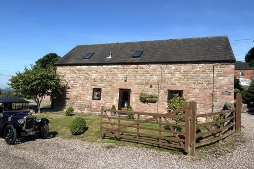 Cauldon Low Casa | Classy 2 Bed Peak Dist Cottage Barn Alton Towers