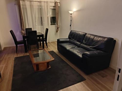 Sarcelles Casa | Claude 26