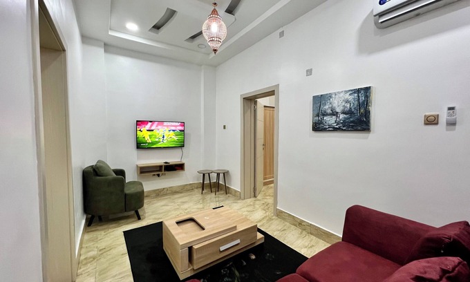 Utako Apartamento | CLEAN 1 BEDROOM FLAT +WIFI, KITCHEN& 24HRS LIGHT WITH AC