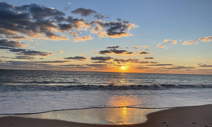 Indian River Shores Casa | Clean and cozy beach home east of A1A, steps from private beach, remodeled pool