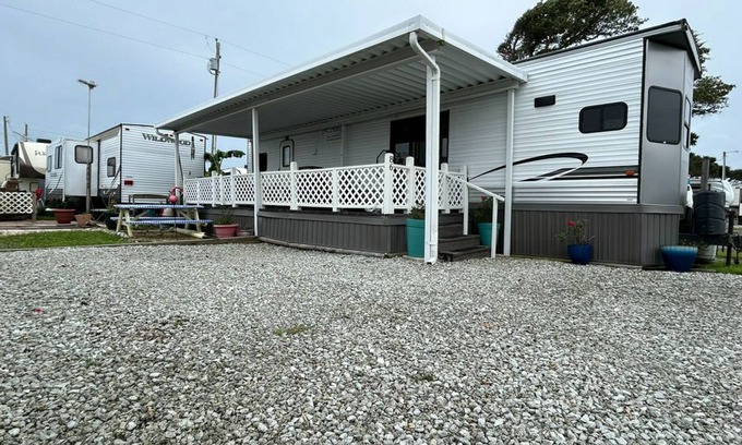 Rogers Bay Casa | Clean and Modern Beachside home with Partial AC and cozy patio