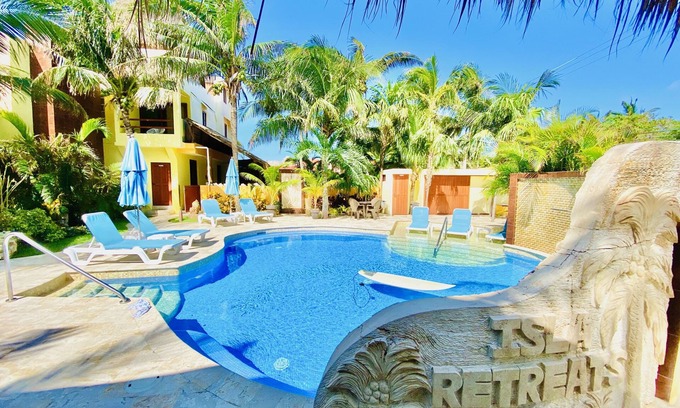 Colonia Salina Chica Villa | Villa # 5-Estudio nuevo y exclusivo en un oasis tropical. Cerca de playa y pueblo!