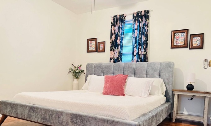 Magnolia Casa | Clean, cozy, and close to Philly!