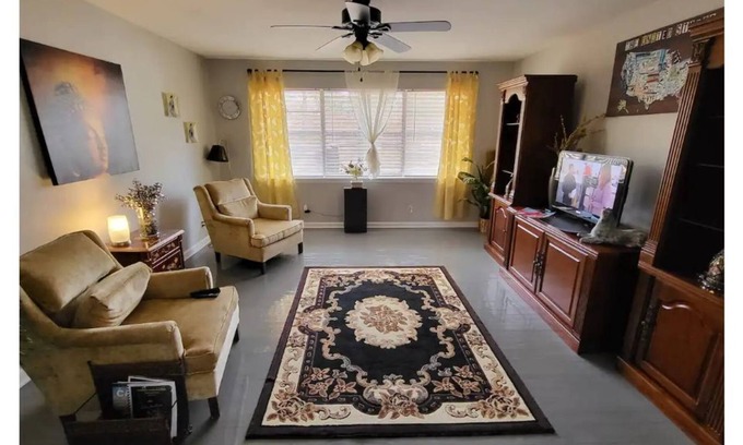 Jacksonville Casa | *Clean, Discounted: Relaxing, 3BR/2BA-near LRAFB