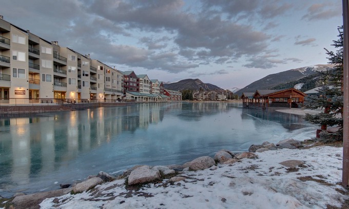 Lakeside Village Condominio | Clearwater Lofts Bldg 2 306