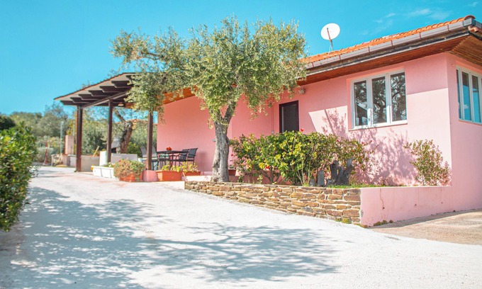 Alghero Villa | Villa grande y luminosa a 2 km de la playa para 6/7 personas.