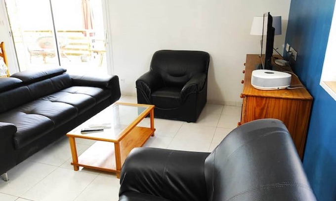 Givonne Casa | Casa Vacacional cerca del Lago en Clos du Bannet