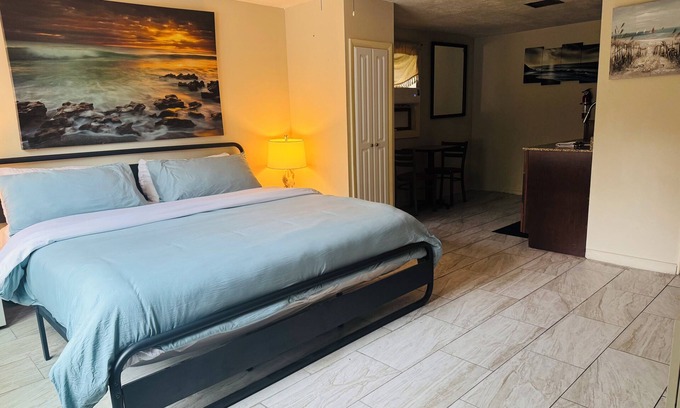 St. Augustine Apartamento | Close to downtown with your own parking space