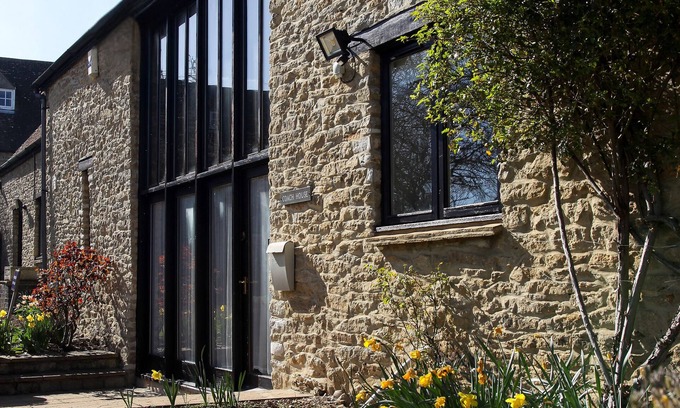 Kidlington Casa | Coach House - granero convertido en aldea tranquila