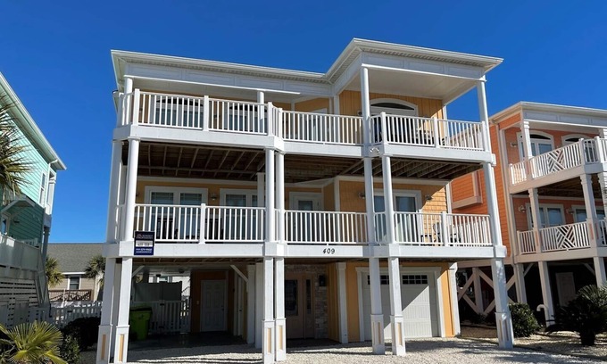 Sunset Beach Casa | Coast of Somewhere Beautiful - Sunset Properties