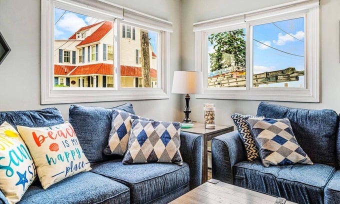 Ocean Park Apartamento | Coastal Charm Beachside Retreat