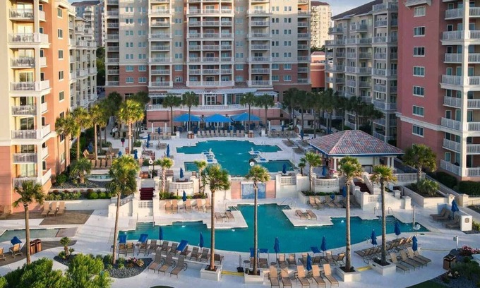 Myrtle Beach Complejo | Coastal Comfort: 2 Bedroom Garden View Escape at Marriott’s OceanWatch Villas