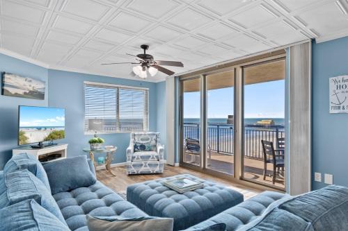 Arcadian Shores Apartamento | Coastal condo w ocean & resort views