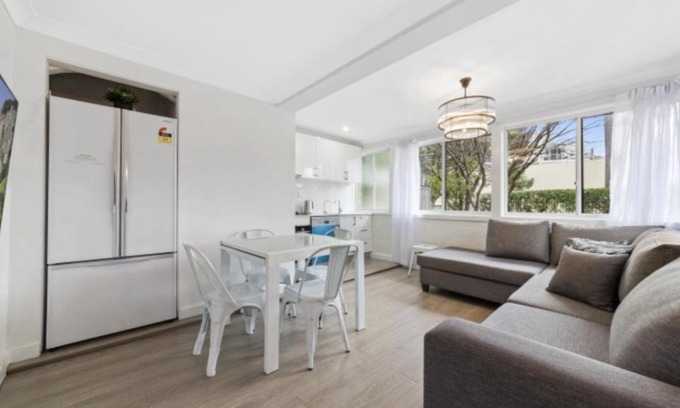 Ettalong Beach Casa | Coastal Cottage - Ettalong Beach