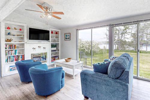 Waldoboro Casa | Coastal Cottage