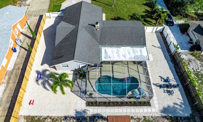 Belair Bayou Casa | Coastal Home 10 min to the Beach