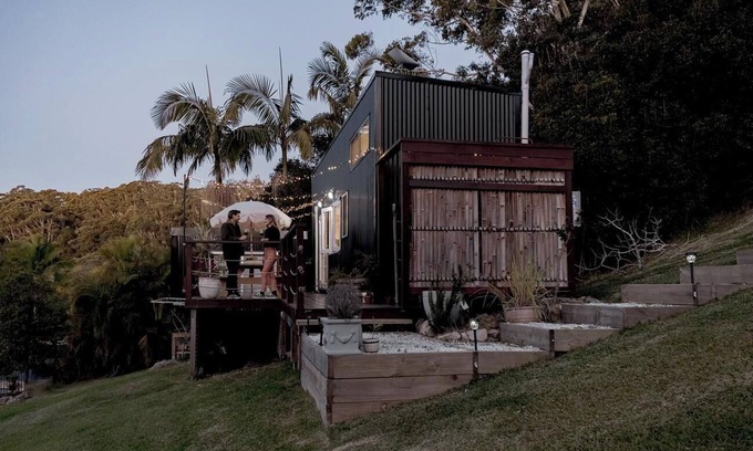 Terrigal Casa | Coastie Valley Tinyhouse. A romantic, coastal, getaway...