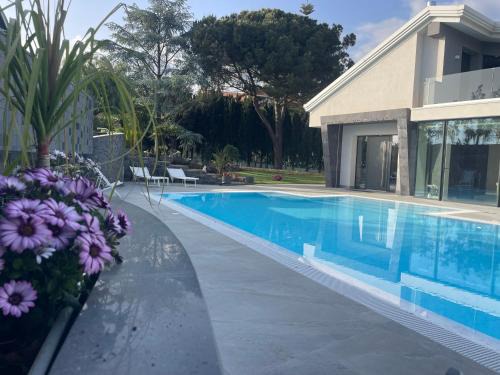 Trecastagni Casa | Coco Noir Luxury Villa