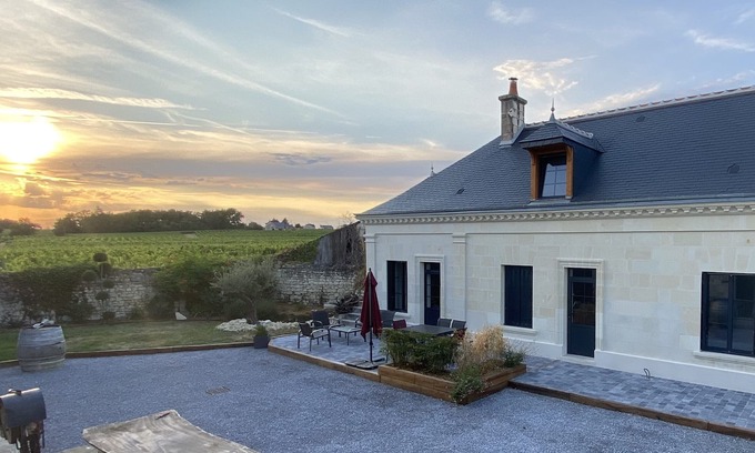 Benais Cabaña | Cocoon of the vines, Maison Tourangelle in the heart of Domaine Ansodelles