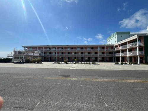 Wildwood Crest Hotel | Coliseum Ocean Resort
