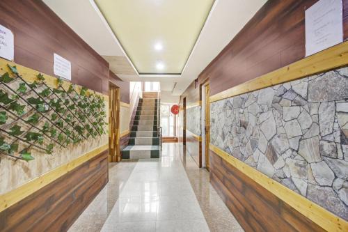 Rajbagh Hotel | Collection O Rajbagh