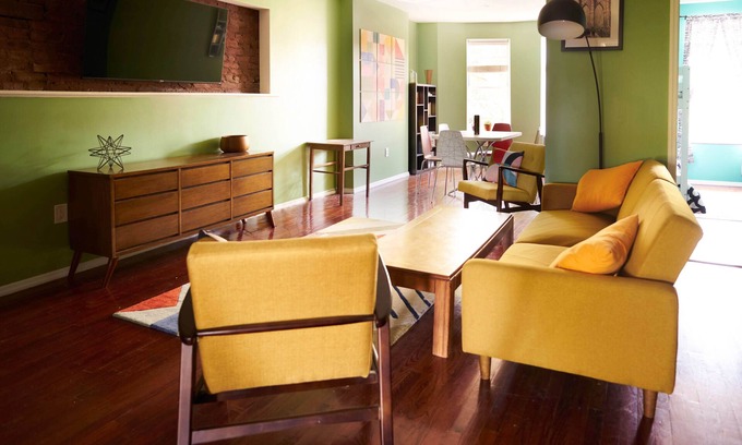 Bushwick Apartamento | Colorful Sunny family friendly Apartment