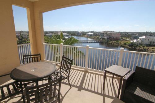 Palm Coast Casa | Come stroll along the beach and enjoy shared resort style amenities!