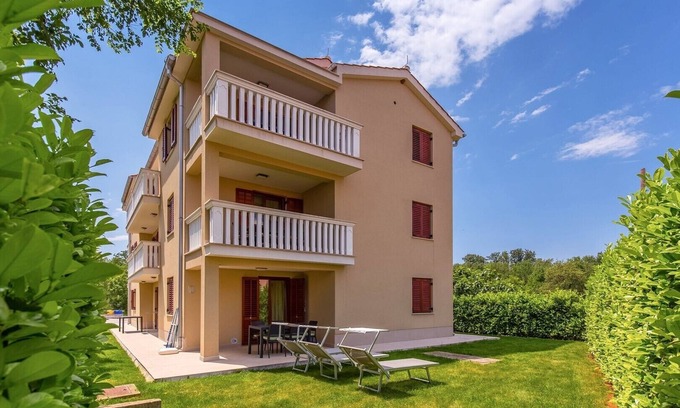 Vantacici Apartamento | Apartments Mike / Comfort Apartment Mike 4