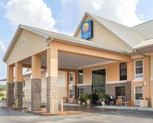 Pioneer Hotel | Comfort Inn at Royal Blue