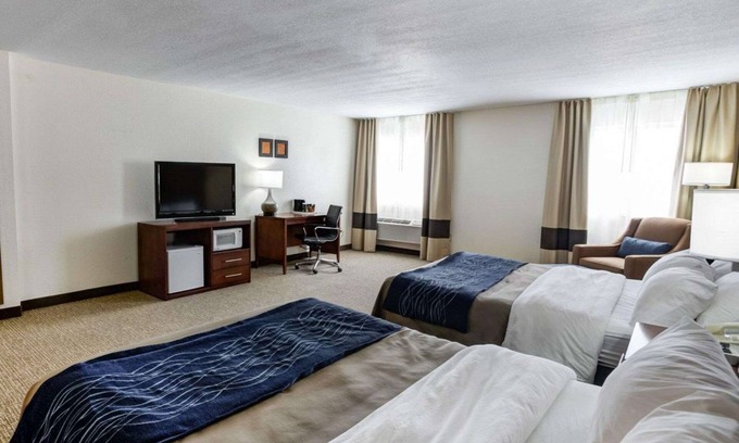 Kearney Hotel | Comfort Inn Kearney - Liberty