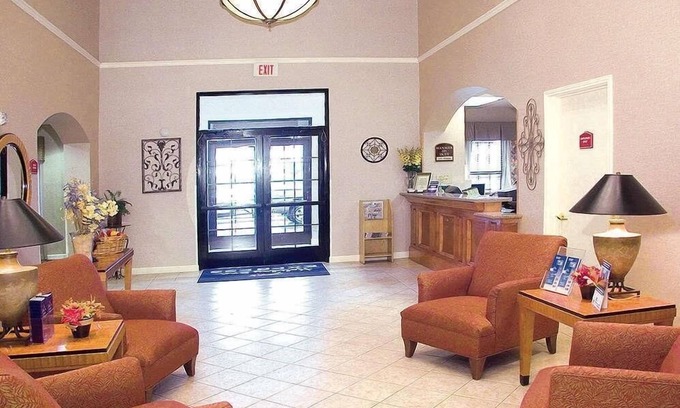 Fultondale Hotel | Comfort Inn & Suites Fultondale Gardendale I-65