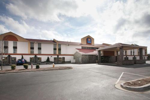 Barium Springs Hotel | Comfort Inn & Suites Statesville - Mooresville