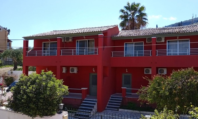 Agia Pelagia Chlomou Apartamento | comfort studio with garden view