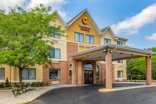 Dover Hotel | Comfort Suites Dover University Area