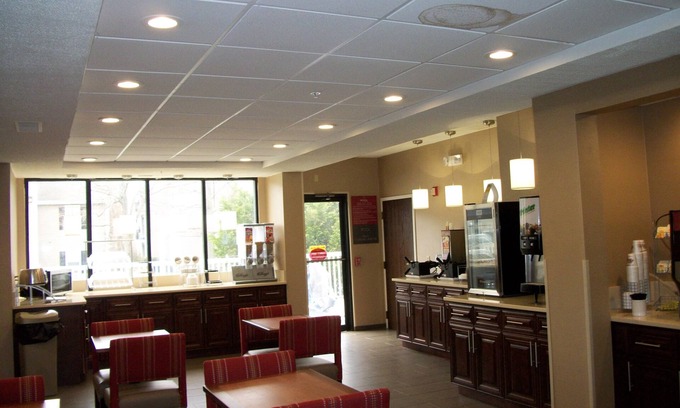 Dover Hotel | Comfort Suites Dover