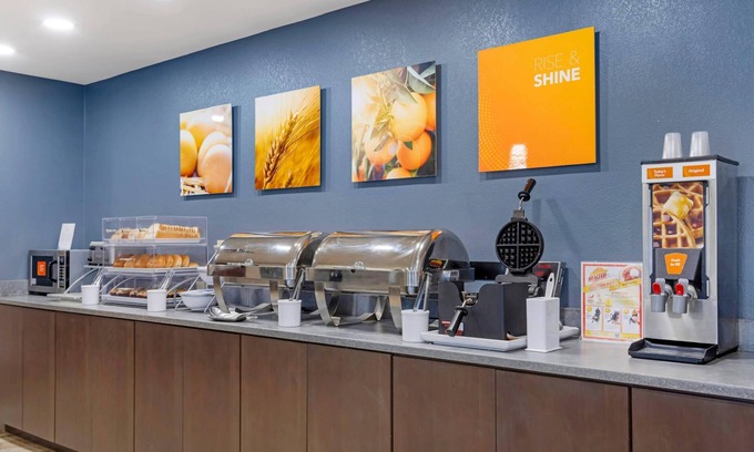 Huntersville Hotel | Comfort Suites near Birkdale Village- Huntersville