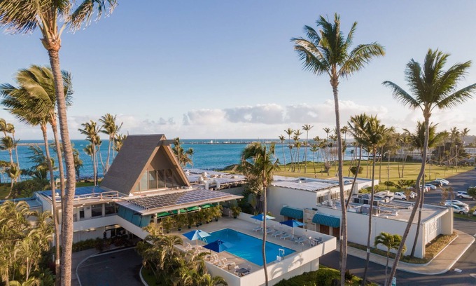 Kahului Casa | Comfortable ADA Unit, Outdoor Pool, Shuttle Service, Pets Allowed!