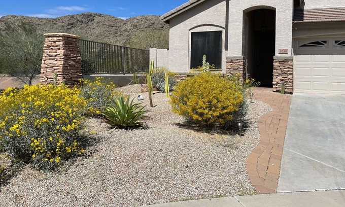 Foothills Reserve Casa | Comfortable Ahwatukee Foothills home walking distance to South Mountain trails