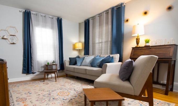 Rochester Casa | Comfortable and conveniently located home