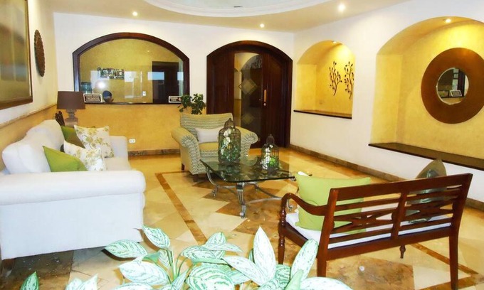 Zona 10 Apartamento | Comfortable Apartment with Free Parking