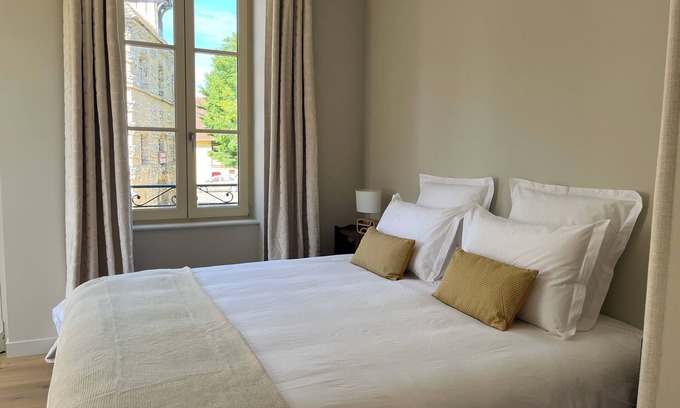 Savigny-les-Beaune Apartamento | Comfortable apartment, wine-growing village, opposite the château, near Beaune
