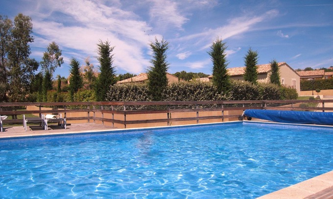 Forcalquier Casa | COMFORTABLE GITE SWIMMING POOL GARDEN