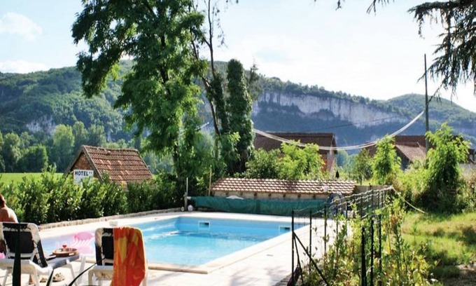 Tour-de-Faure Casa | Confortable casa de vacaciones con piscina