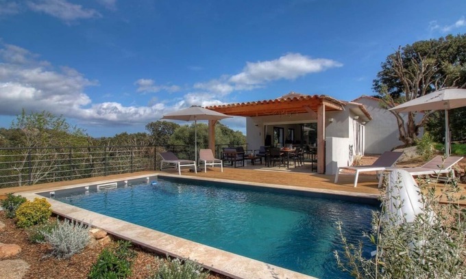 Sotta Casa | Comfortable house in a quiet area swimming pool between Porto-Vecchio, Bonifacio