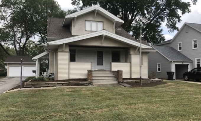 Warren Casa | Comfortable Lower Level Apartment