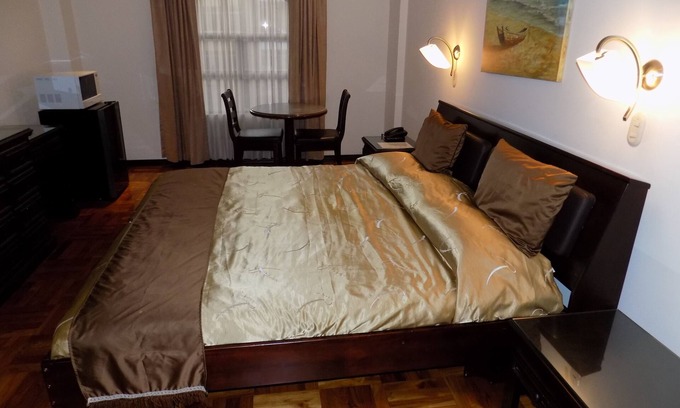 Hospital Hotel | Confortable Habitación Doble Estándar