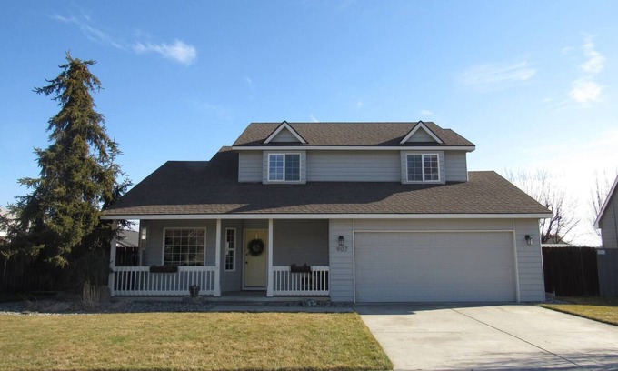 Tri-Cities Casa | Comfy home in quiet South Kennewick neighborhood!