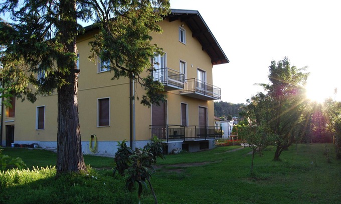 Albate Apartamento | COMO LAKE - SUNRISE - ECO FLAT IN A VILLA