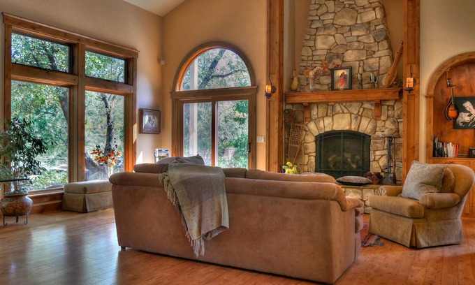 Nevada City Casa | Minutos Retreat completamente privado de Ciudad